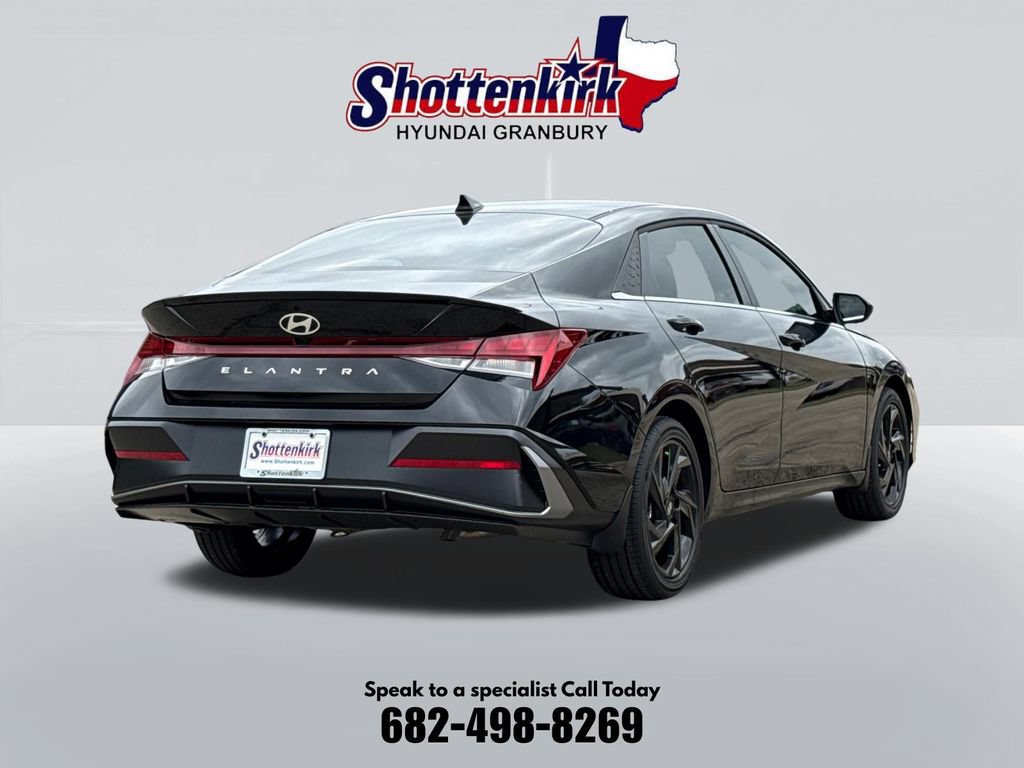 New 2026 Hyundai Elantra SEL Sport Premium FWD image 6