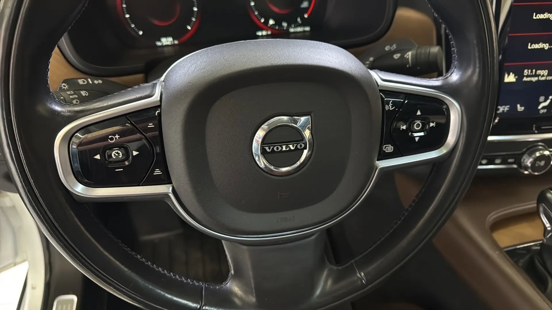 Used 2018 Volvo S90 T6 Inscription image 13