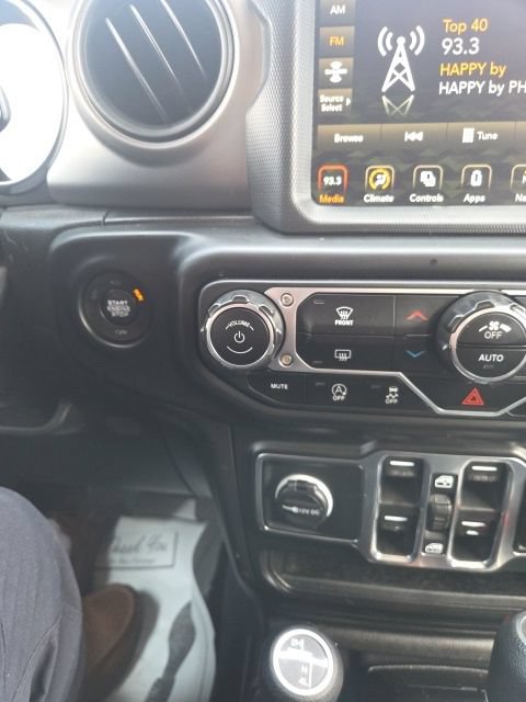 Used 2021 Jeep Wrangler Unlimited Sport AWD/4WD image 18