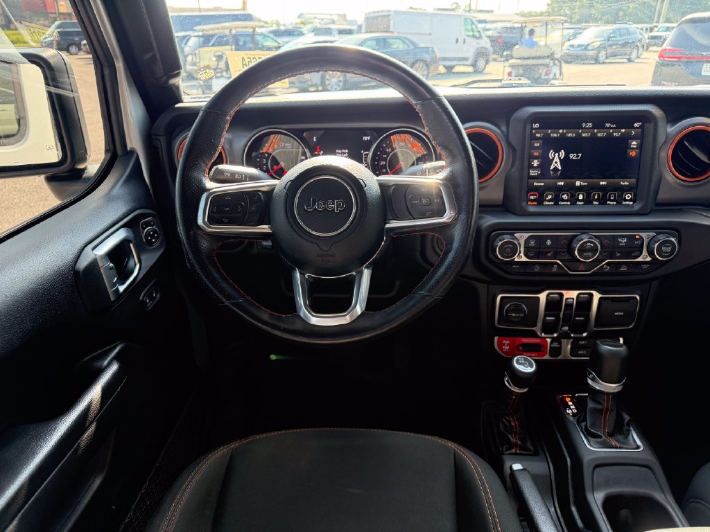 Used 2022 Jeep Gladiator Mojave w/ LED Lighting Group AWD/4WD image 8