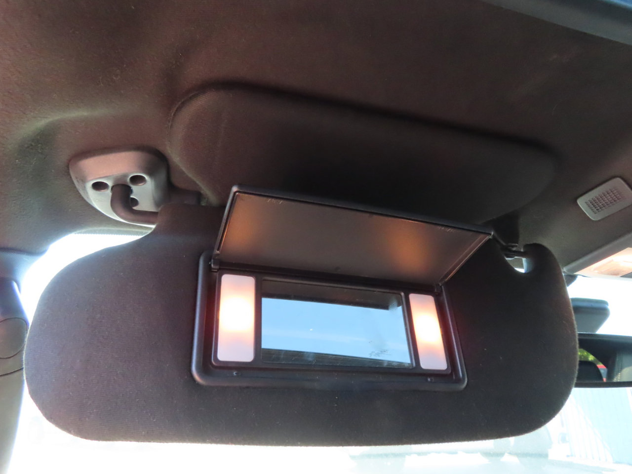 Used 2016 Ford Expedition Platinum image 38