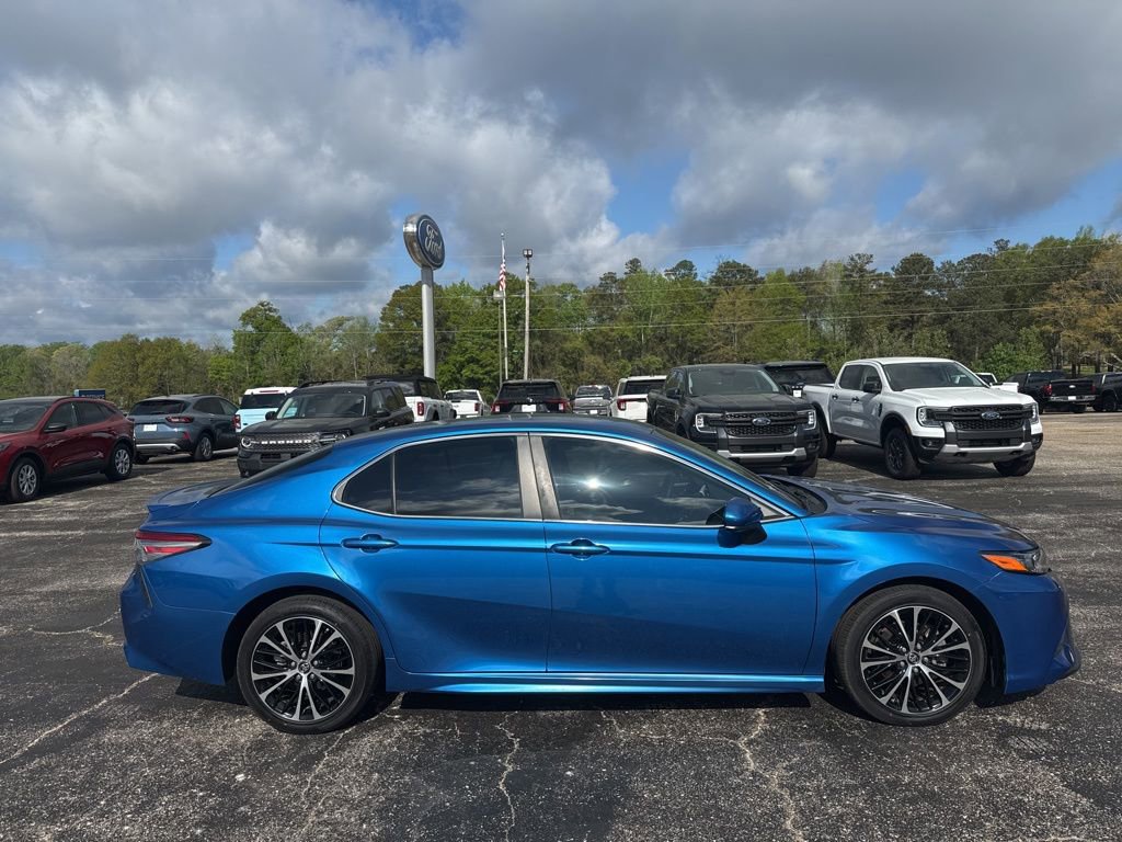 Used 2018 Toyota Camry SE image 22