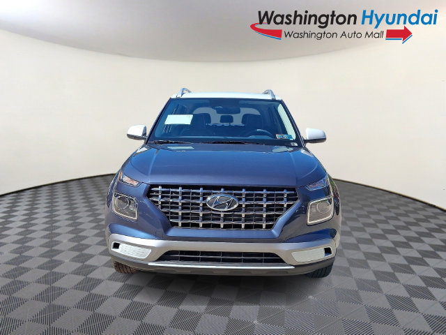 New 2026 Hyundai Venue SEL FWD image 2