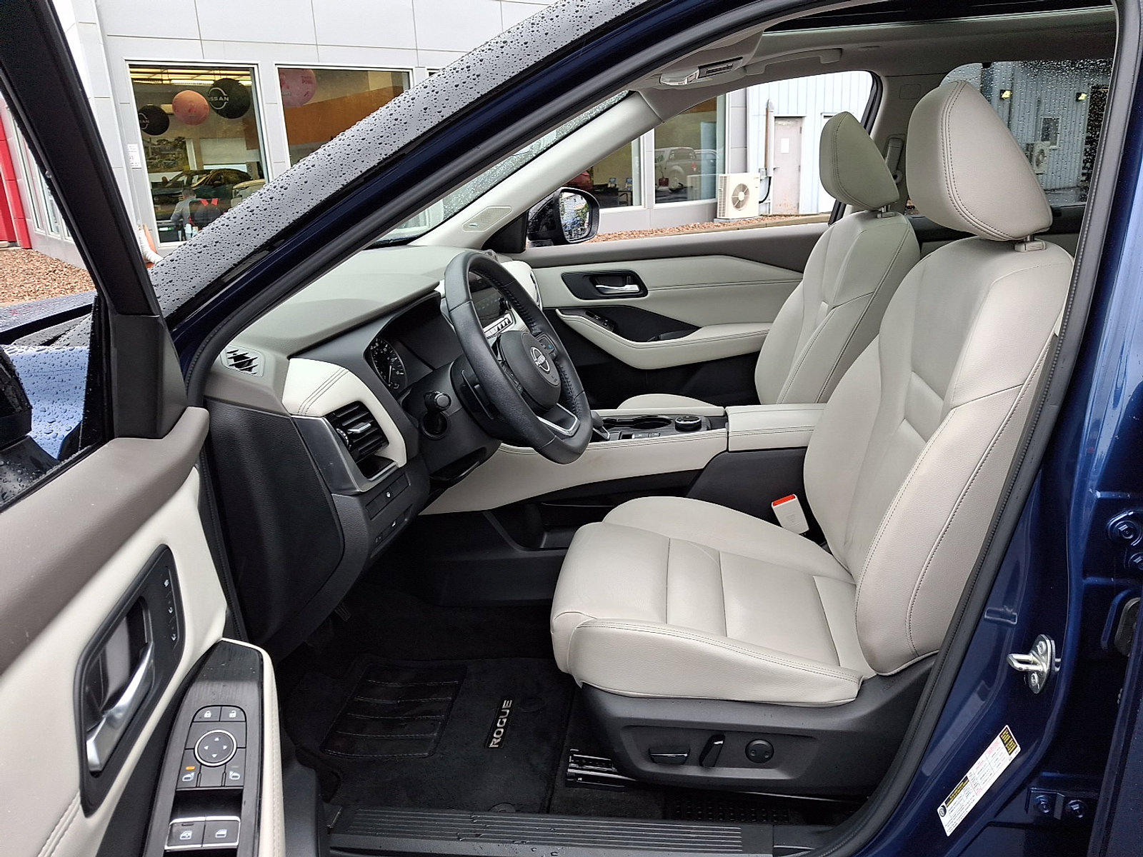 Certified 2023 Nissan Rogue SL w/ SL Premium Package image 14