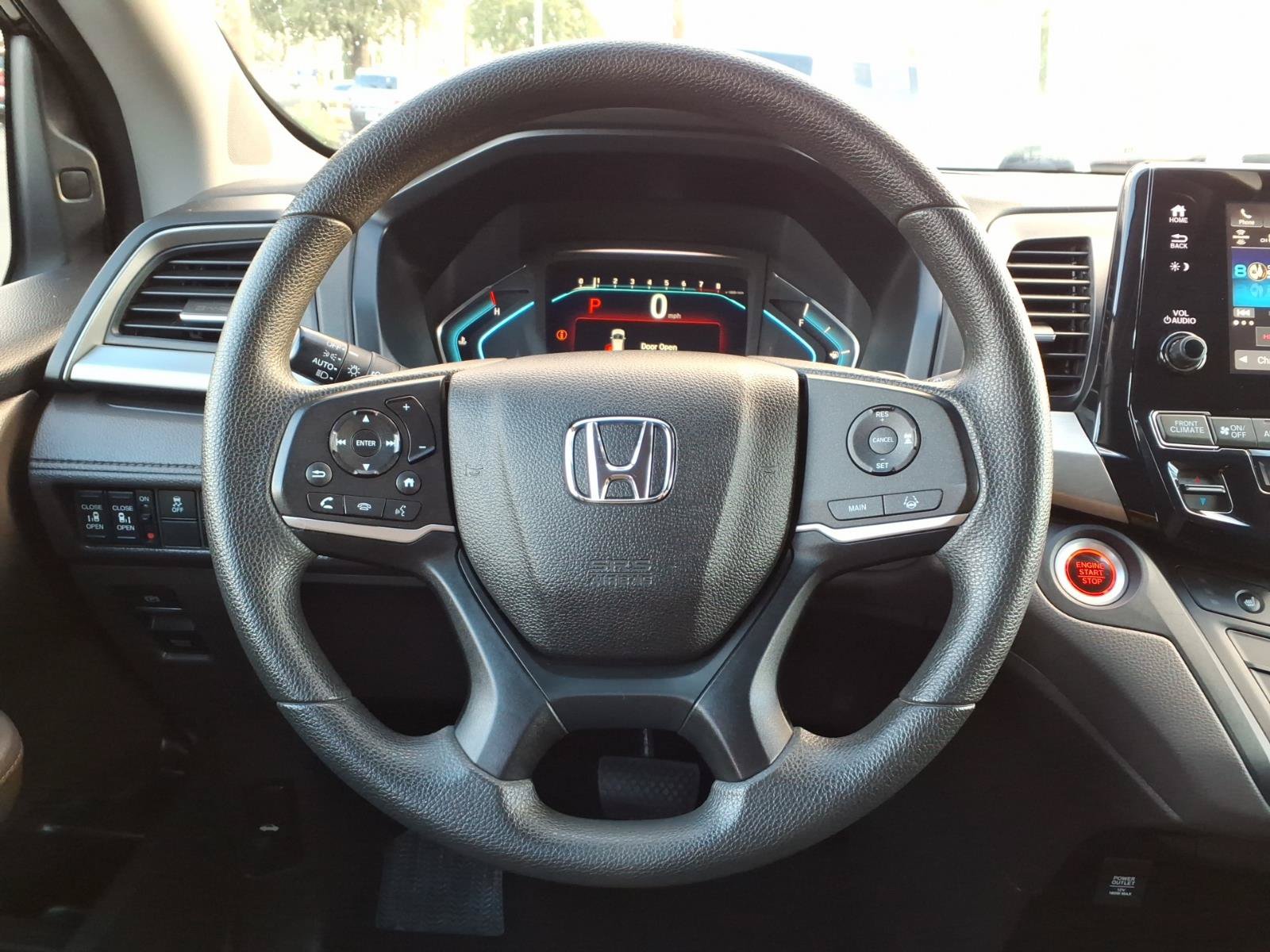 Used 2018 Honda Odyssey EX image 12