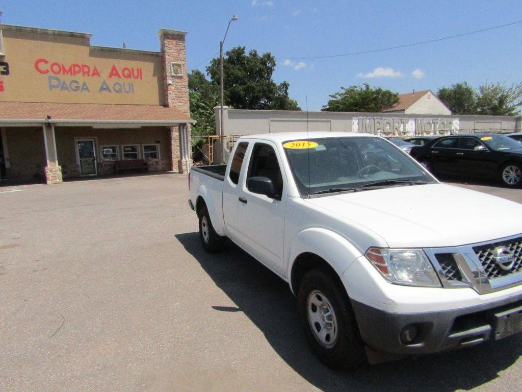 Used 2015 Nissan Frontier S RWD image 3