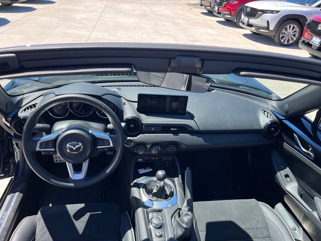 Certified 2025 MAZDA MX-5 Miata RF Club w/ Interior Package RWD image 22