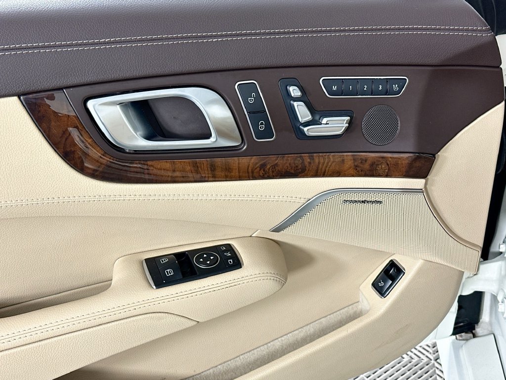 Used 2015 Mercedes-Benz SL 400 image 18