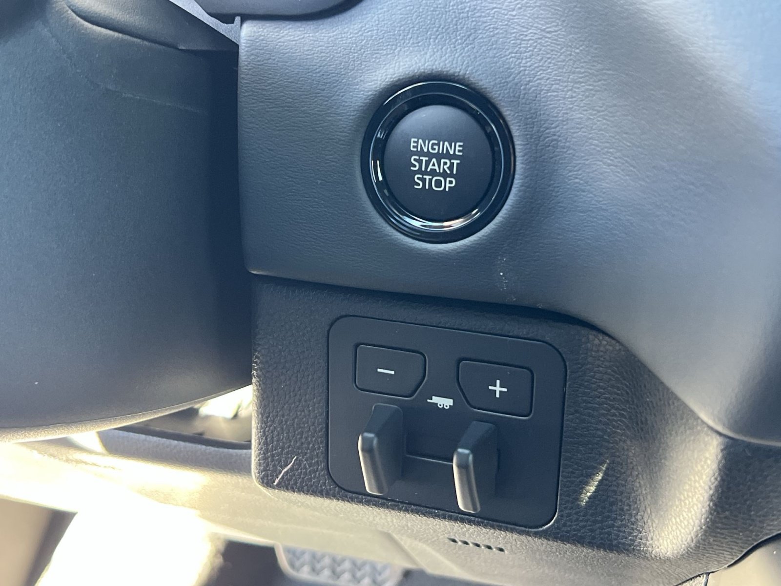 New 2026 Toyota Tundra Platinum AWD/4WD image 26