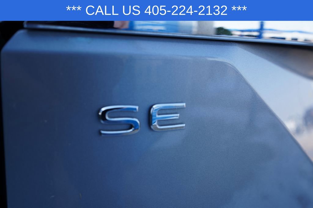 Used 2025 Volkswagen Atlas SE image 7
