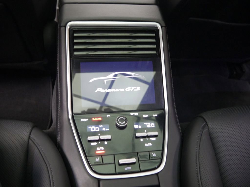 Certified 2022 Porsche Panamera GTS image 31