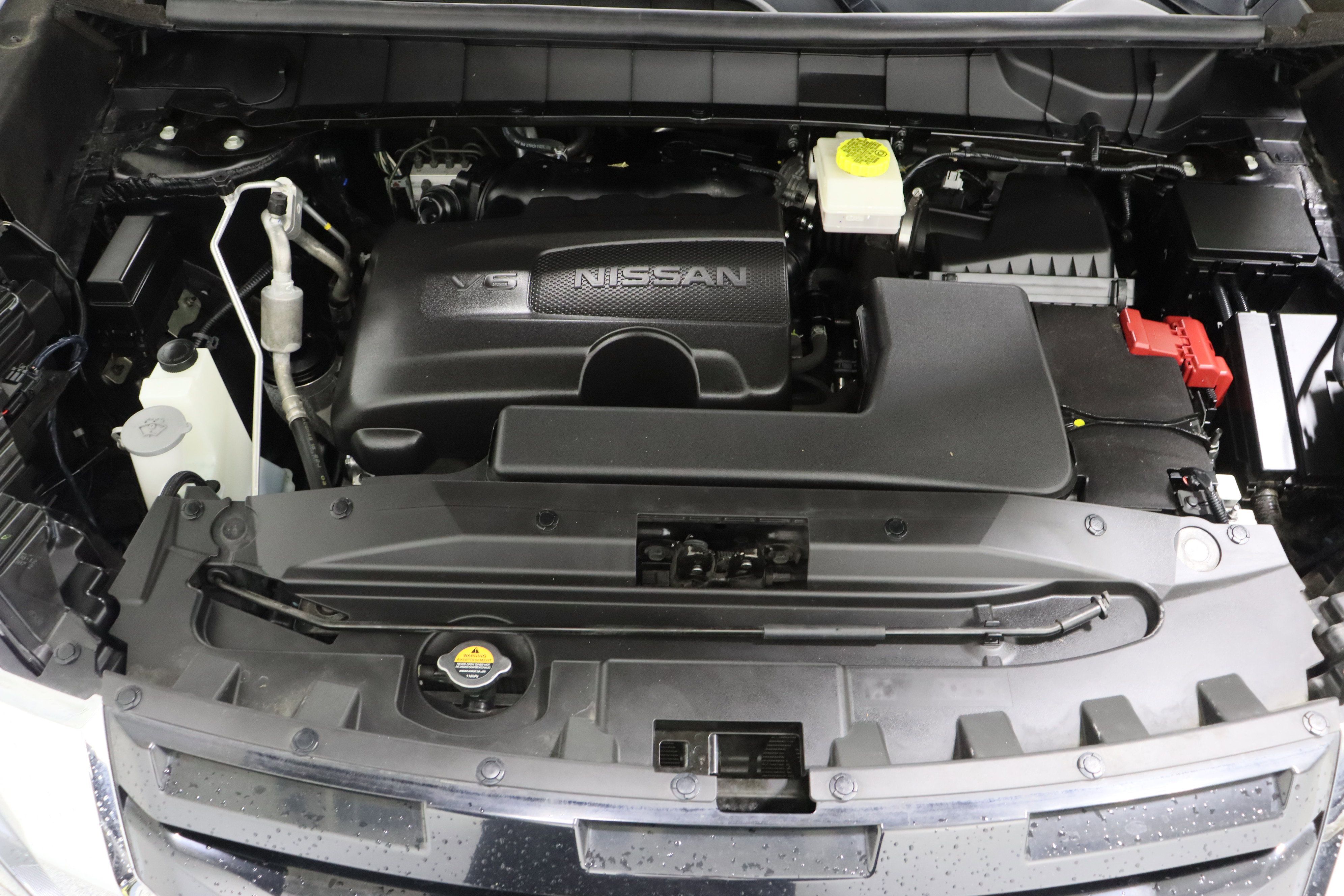 Used 2023 Nissan Pathfinder S image 38