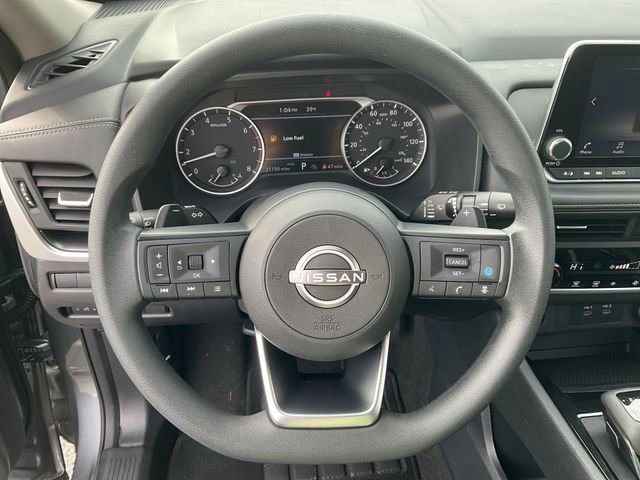 Used 2024 Nissan Rogue SV image 18