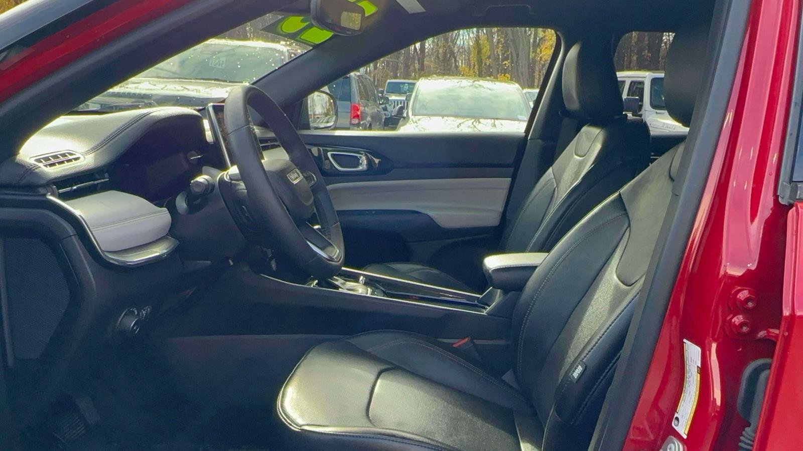 Used 2023 Jeep Compass Limited w/ Elite Group image 15