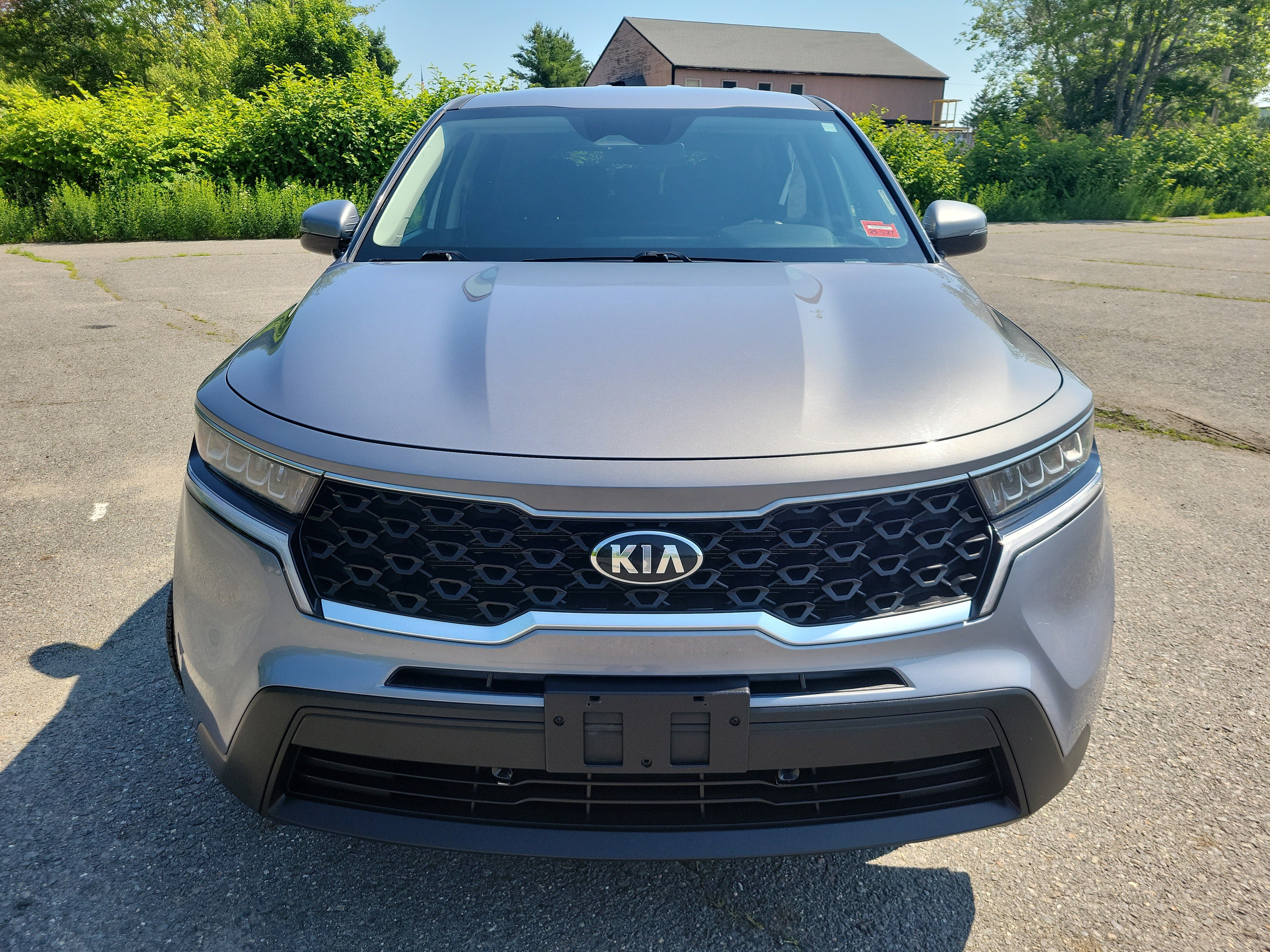 Used 2021 Kia Sorento LX AWD/4WD image 2