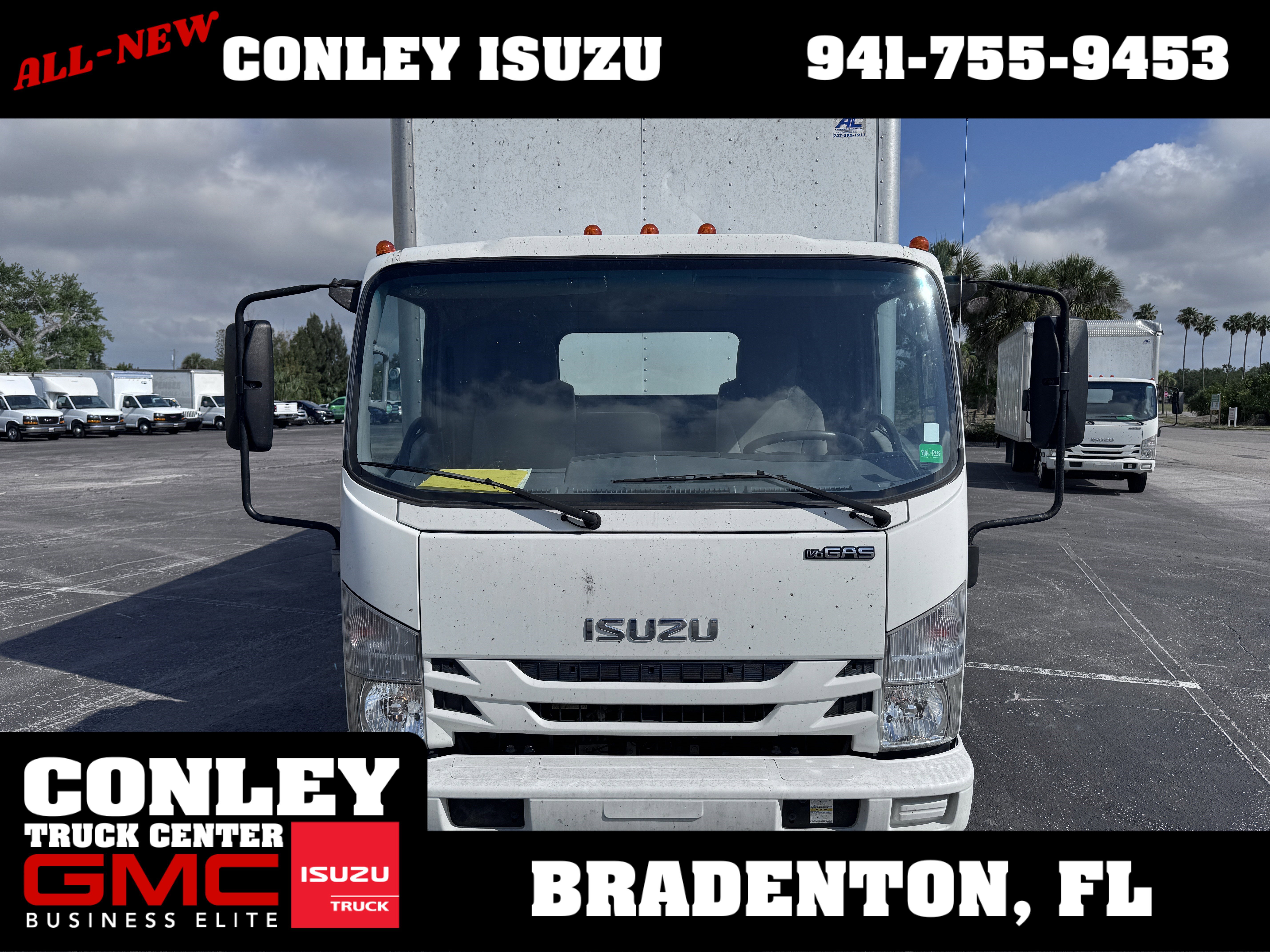 Used 2018 Isuzu NPR RWD image 2
