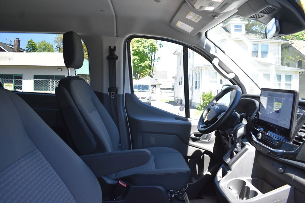 Used 2024 Ford Transit 350 XLT RWD image 23