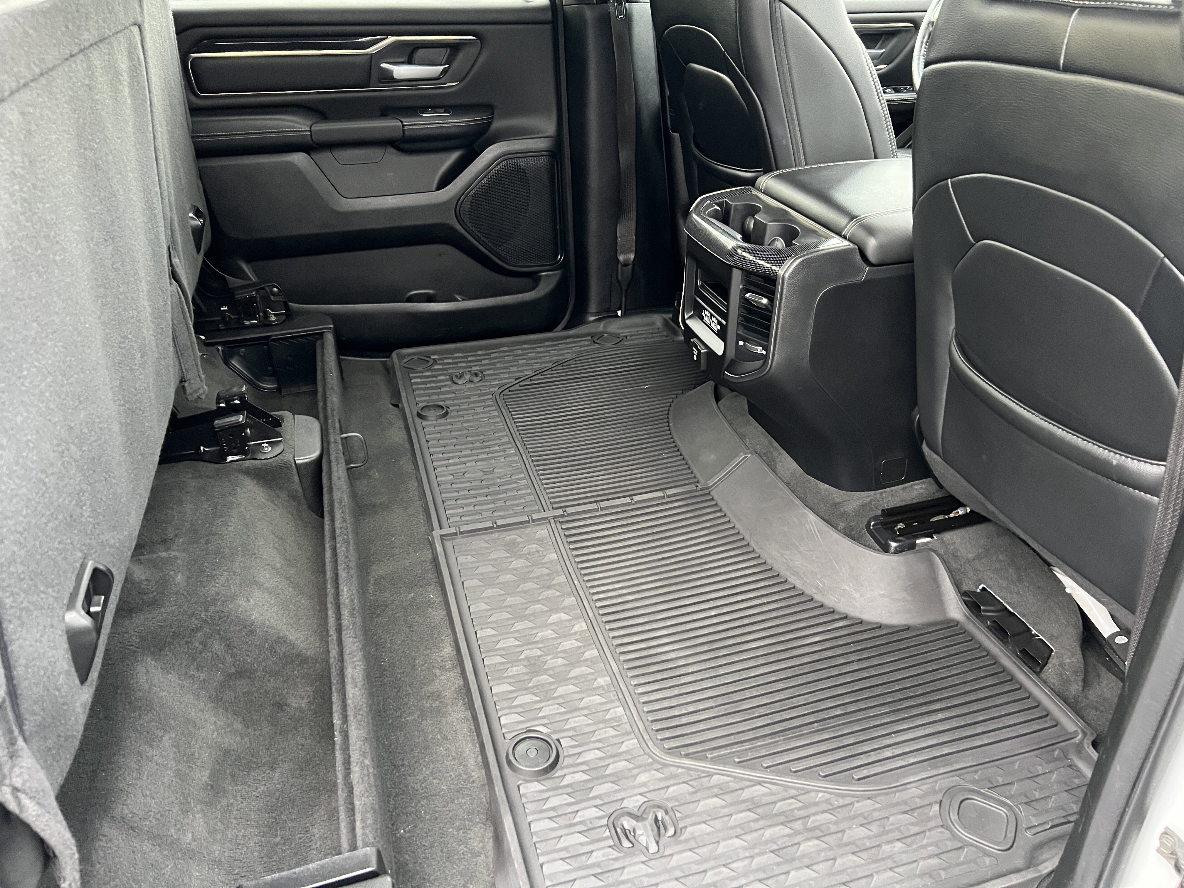 Used 2020 RAM 1500 Sport w/ Level 2 Equipment Goup w/2_L image 18