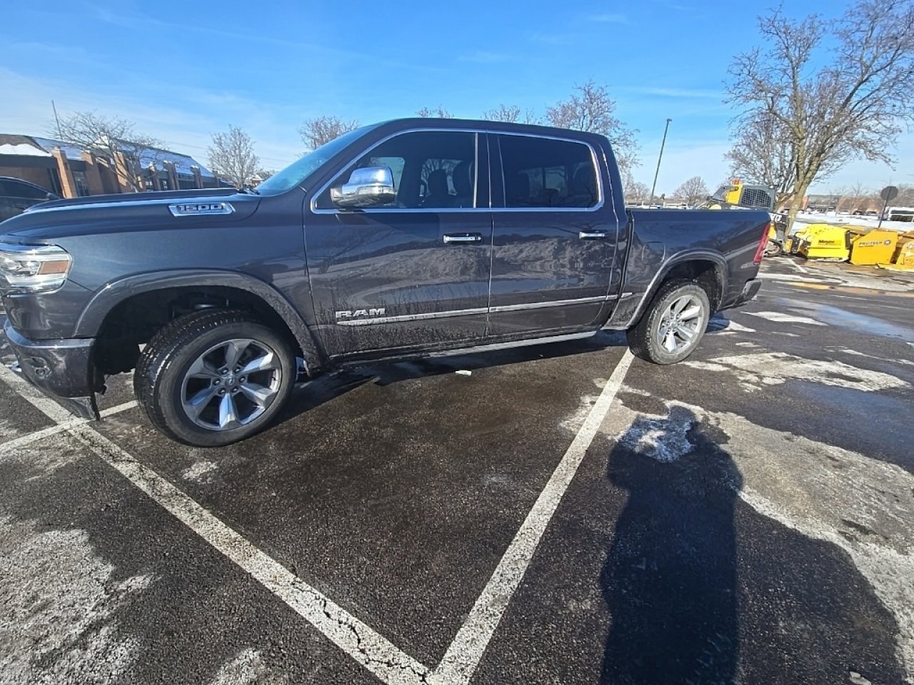 Used 2021 RAM 1500 Limited image 3