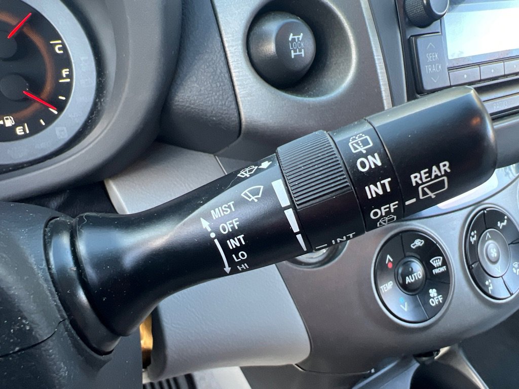 Used 2012 Toyota RAV4 Limited w/ Premium Plus Value Pkg image 21