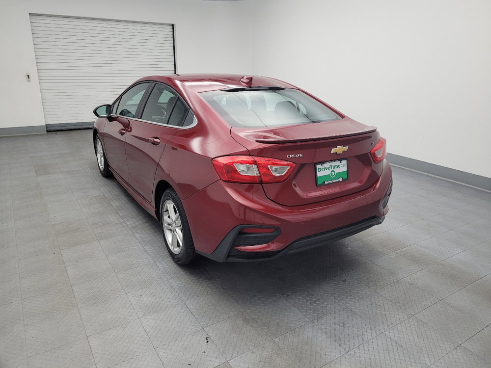 Used 2017 Chevrolet Cruze LT w/ Convenience Package image 5