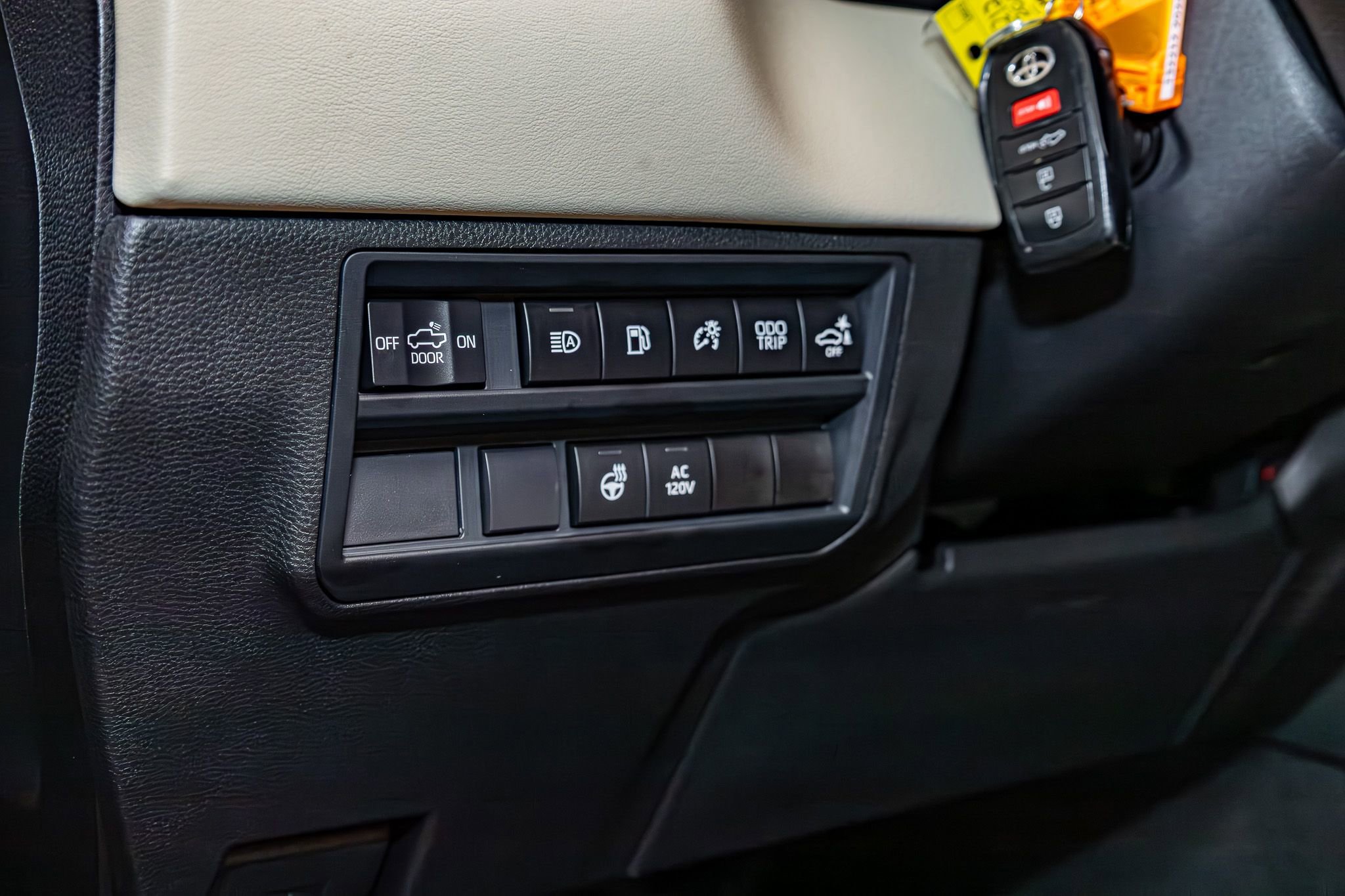 Used 2022 Toyota Tundra 1794 Edition w/ TRD Off-Road Package image 17