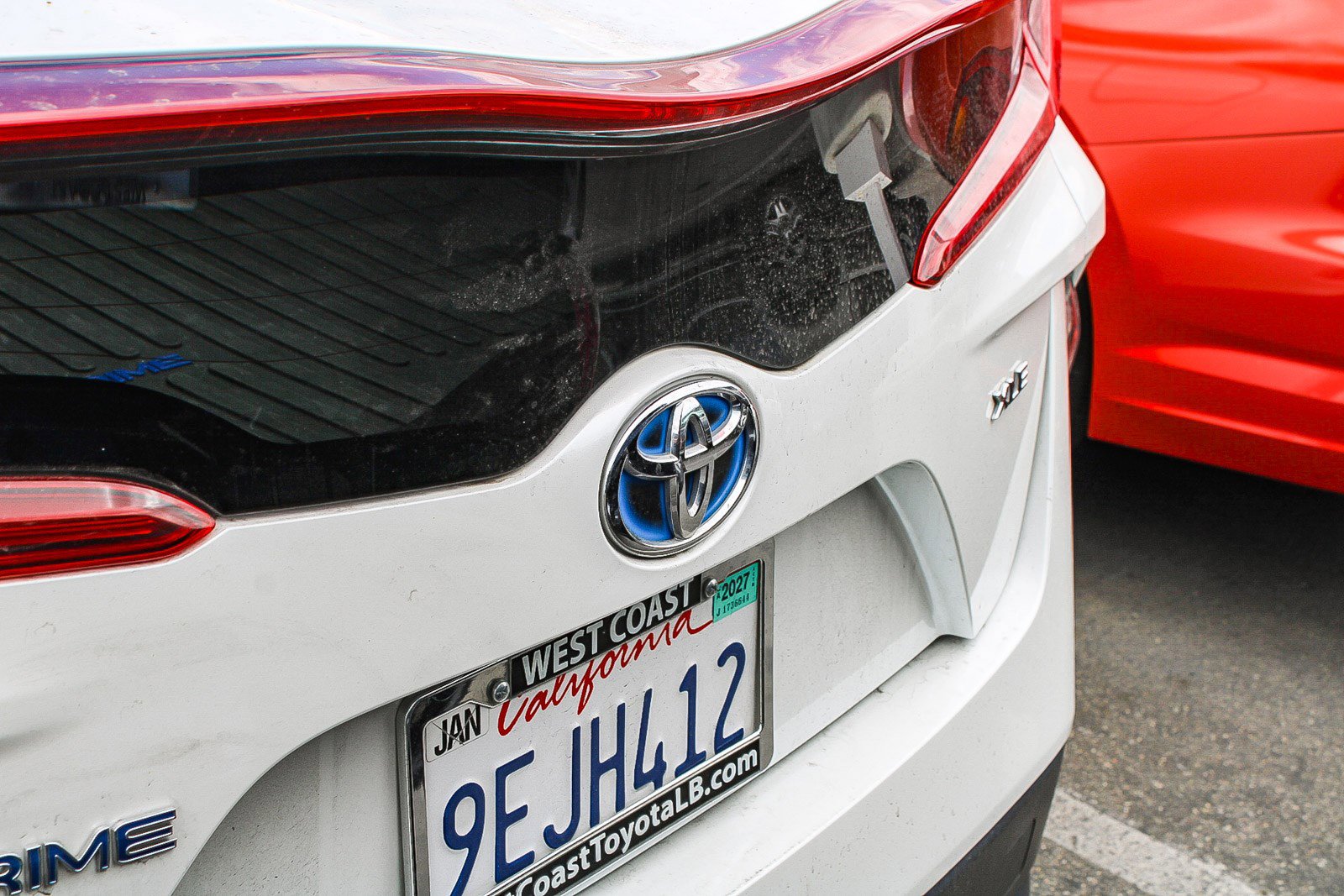 Used 2022 Toyota Prius Prime XLE FWD image 16