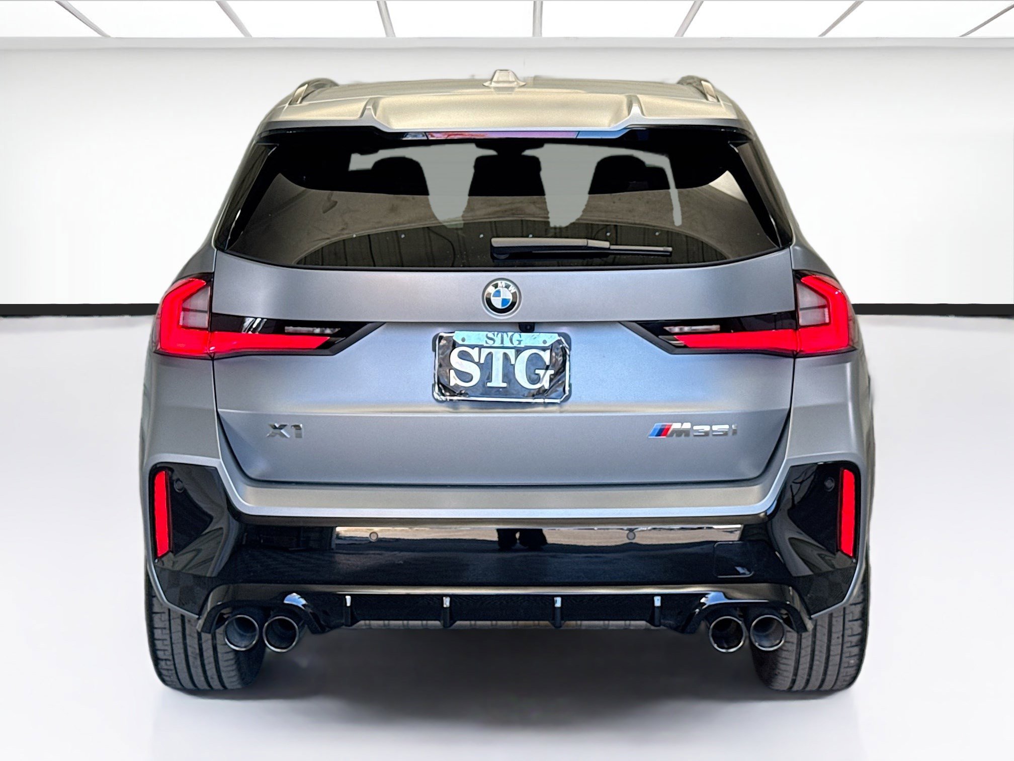 Used 2024 BMW X1 M35i w/ Premium Package image 5