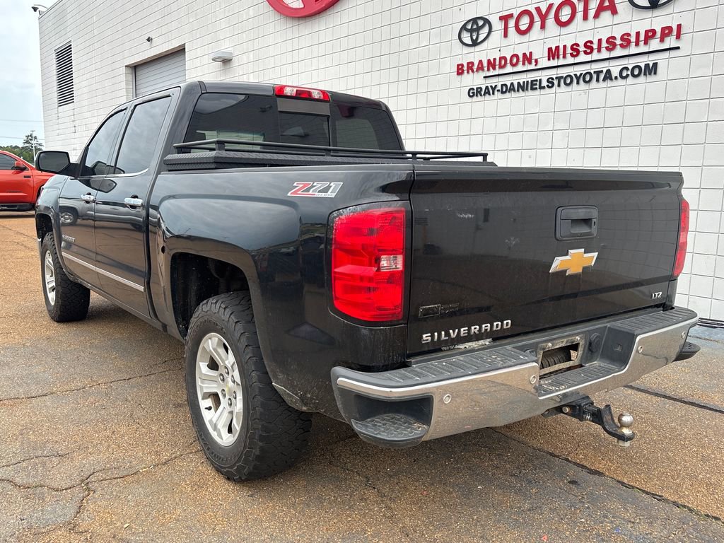 Used 2015 Chevrolet Silverado 1500 LTZ Z71 w/ LTZ Plus Package AWD/4WD image 6
