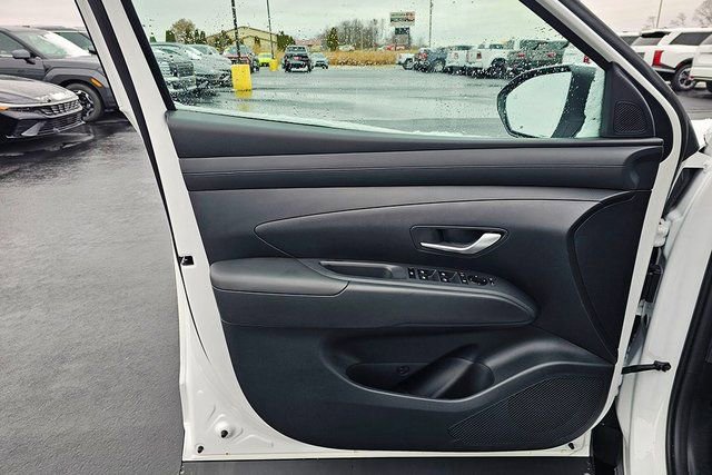 New 2026 Hyundai Santa Cruz SE FWD image 19