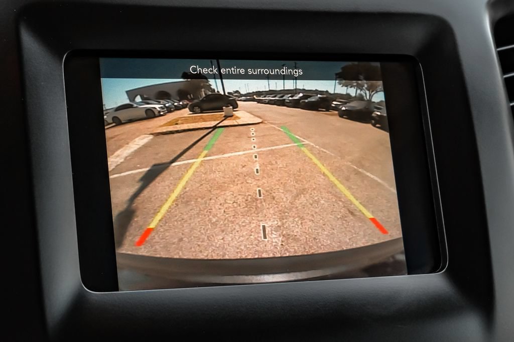 Used 2021 Jeep Cherokee Latitude Plus FWD image 17