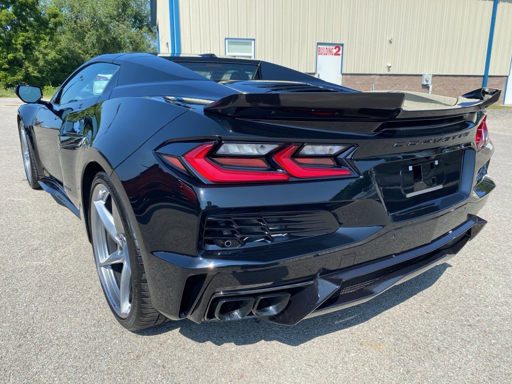 New 2025 Chevrolet Corvette E-Ray w/ Battery Protection Package image 5