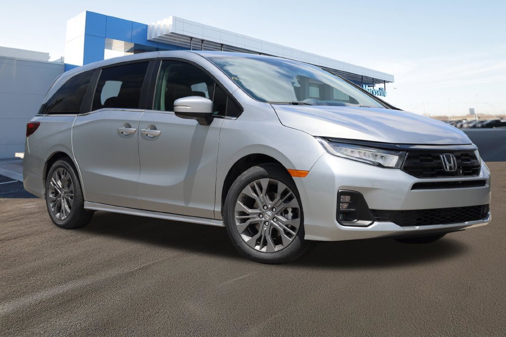 New 2027 Honda Odyssey Touring image 1
