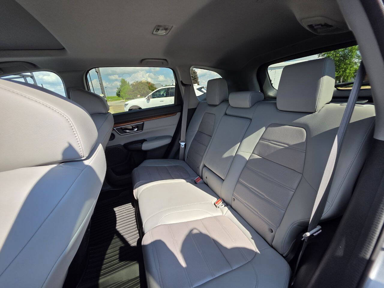 Used 2020 Honda CR-V Touring image 26