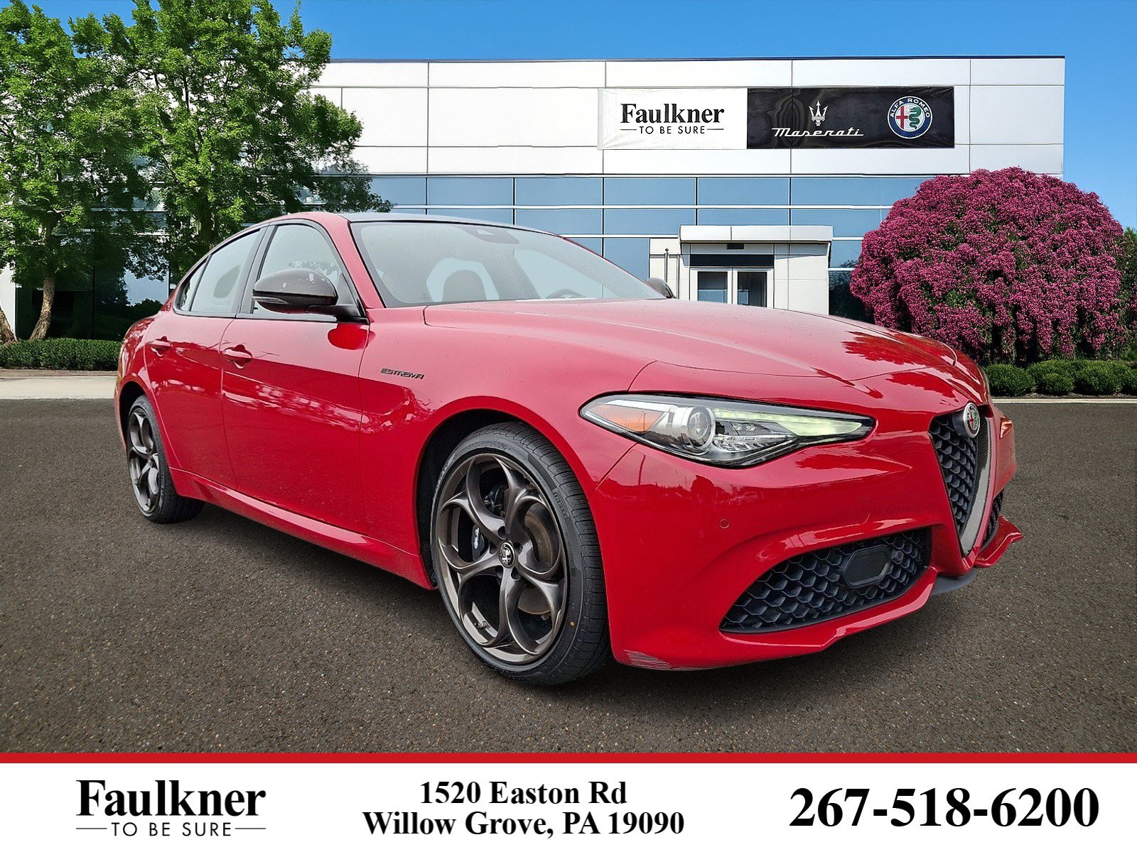 Used 2023 Alfa Romeo Giulia Estrema AWD/4WD image 1