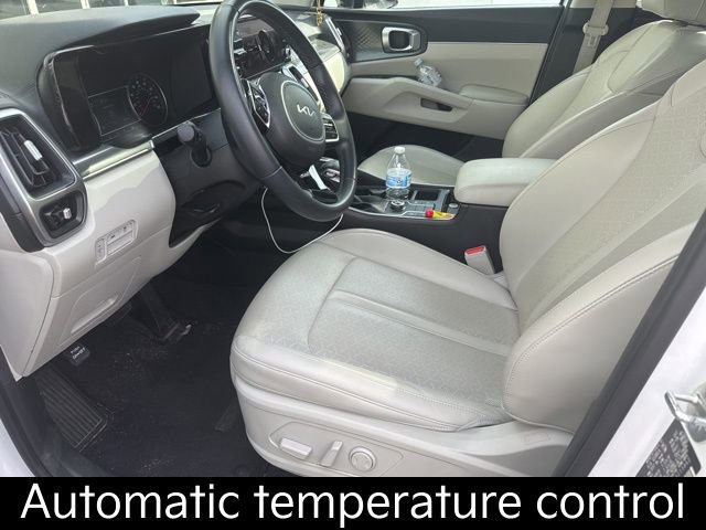 Certified 2023 Kia Sorento S w/ Panoramic Sunroof Package FWD image 10