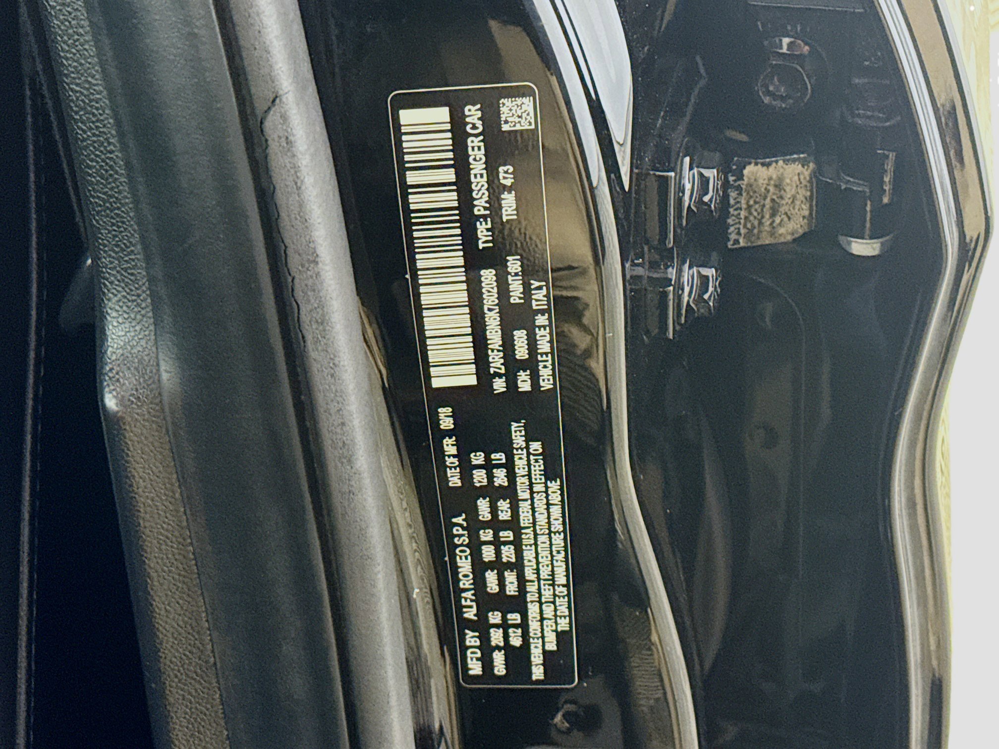 Used 2019 Alfa Romeo Giulia Ti Sport w/ Quick Order Package 22U Sport image 40