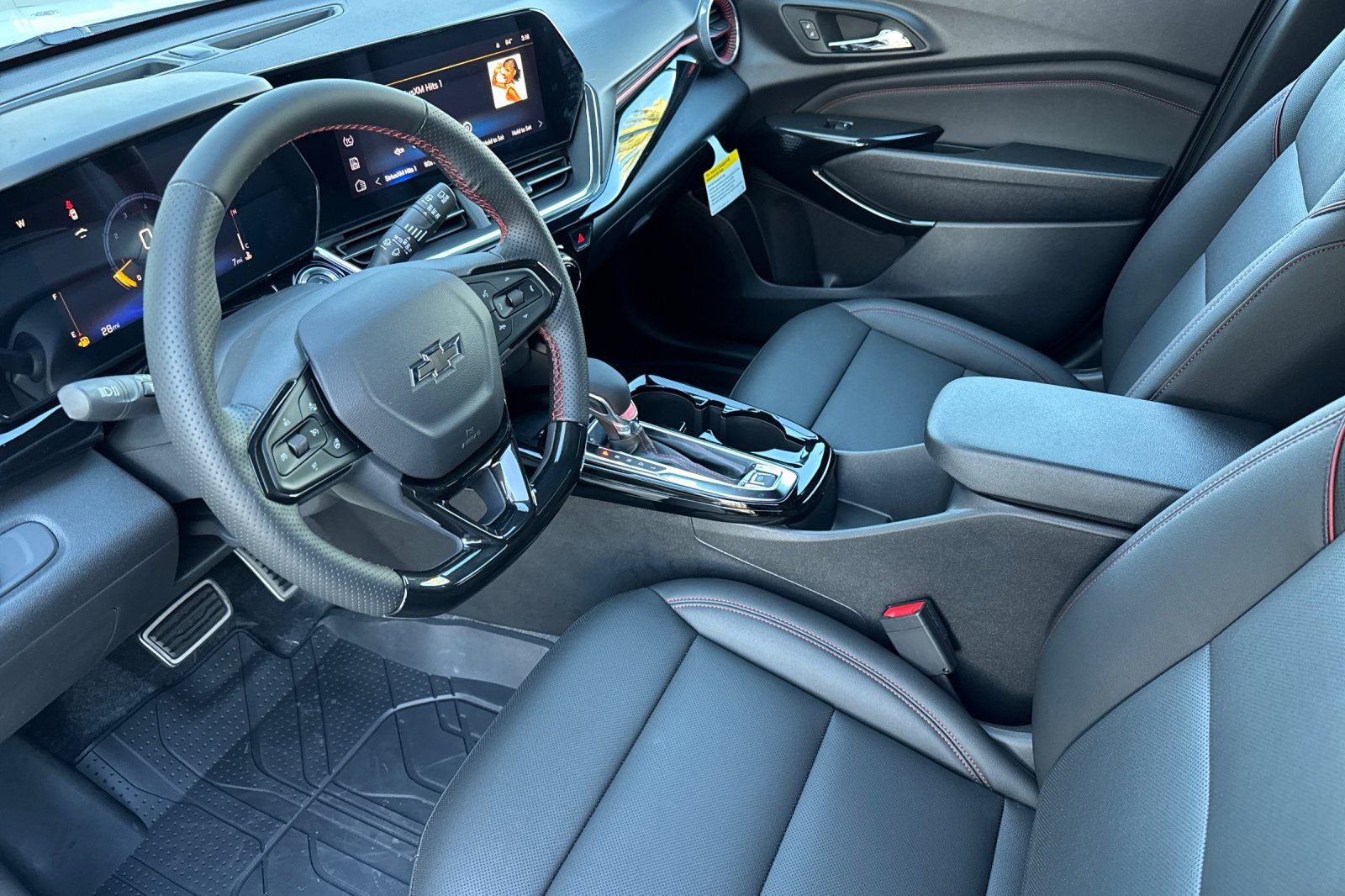 New 2026 Chevrolet Trax RS image 9