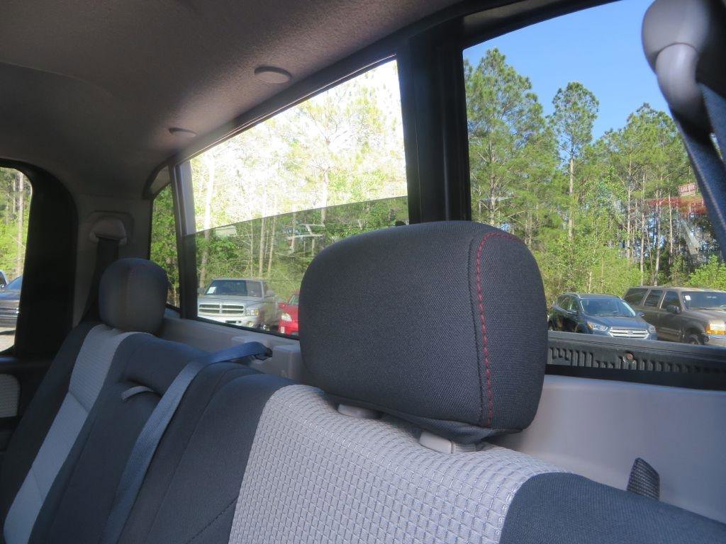 Used 2011 Nissan Titan PRO-4X AWD/4WD image 28