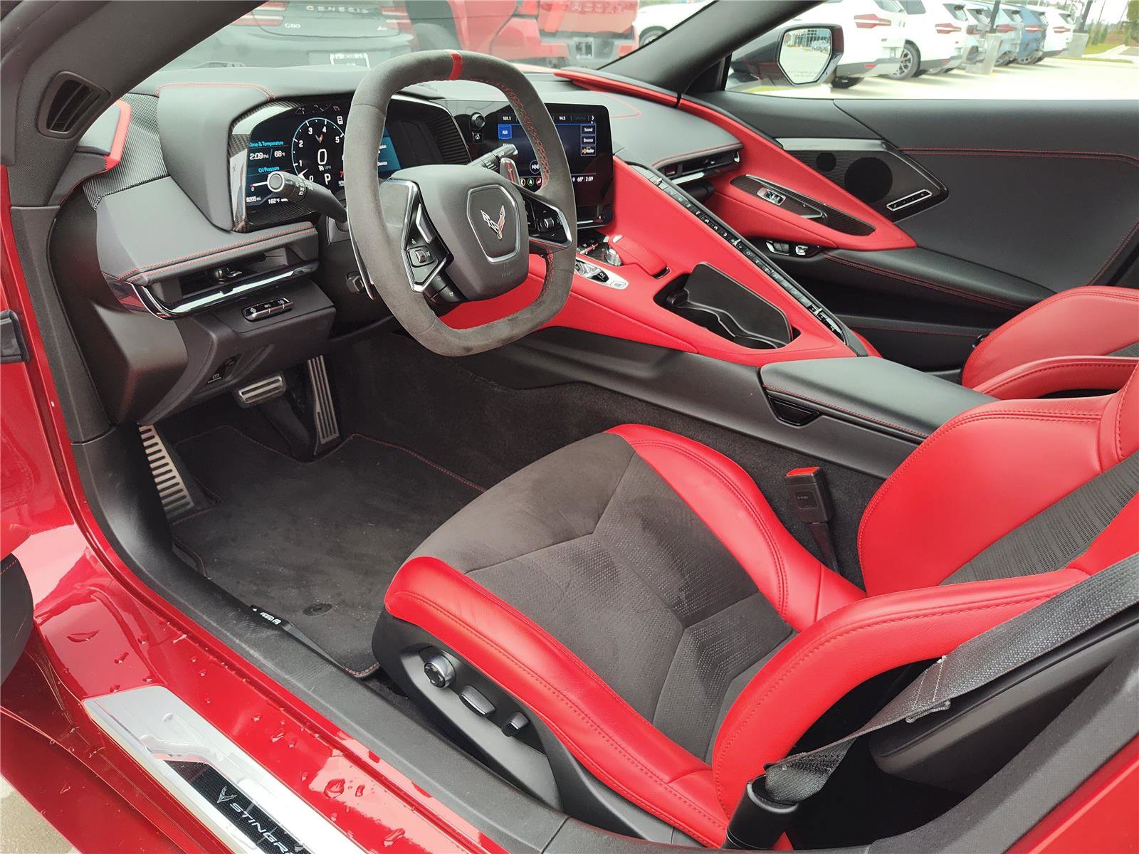 Used 2023 Chevrolet Corvette Stingray Preferred Conv w/ Stealth Interior Trim Package image 2