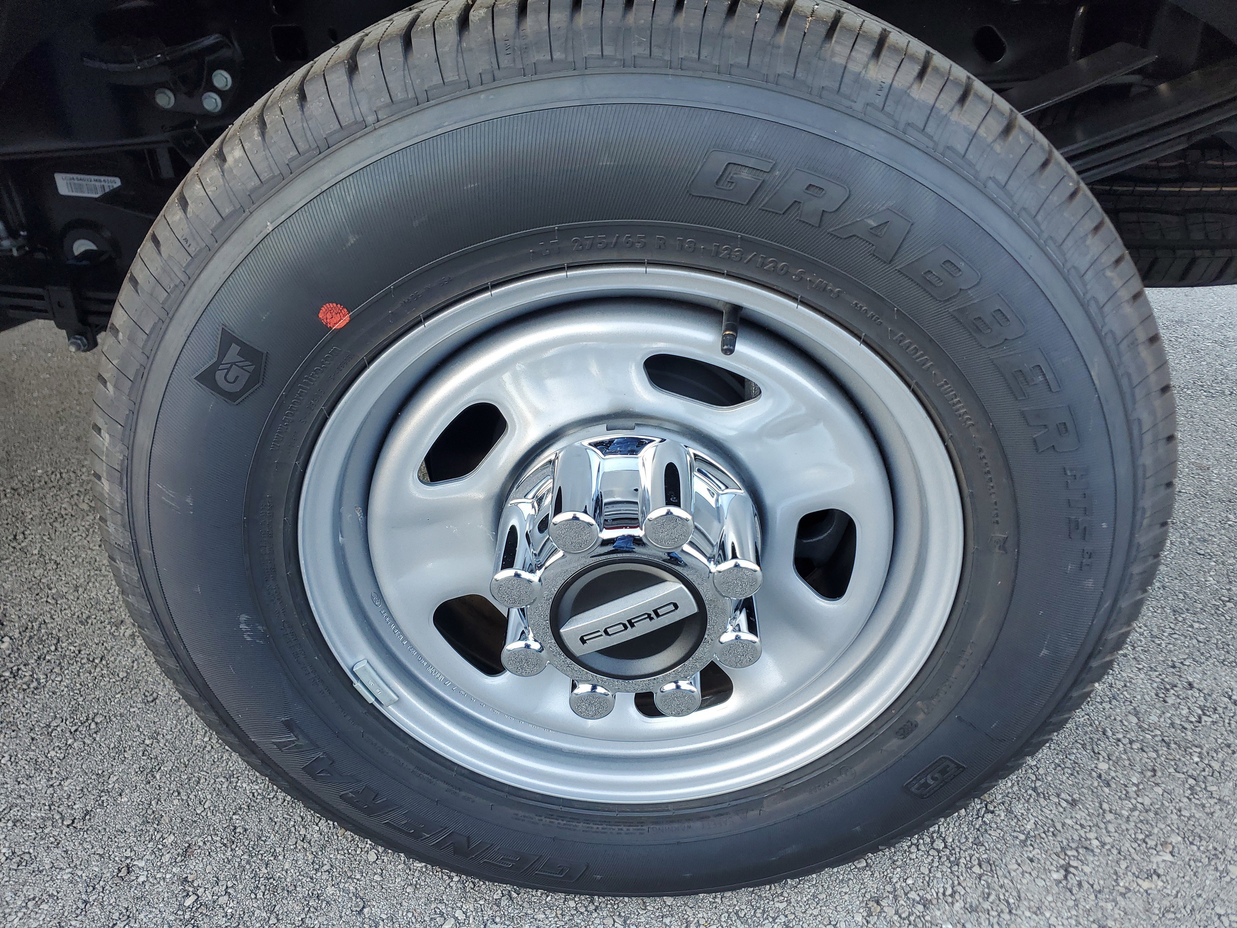New 2026 Ford F350 XL w/ XL Chrome Package RWD image 7