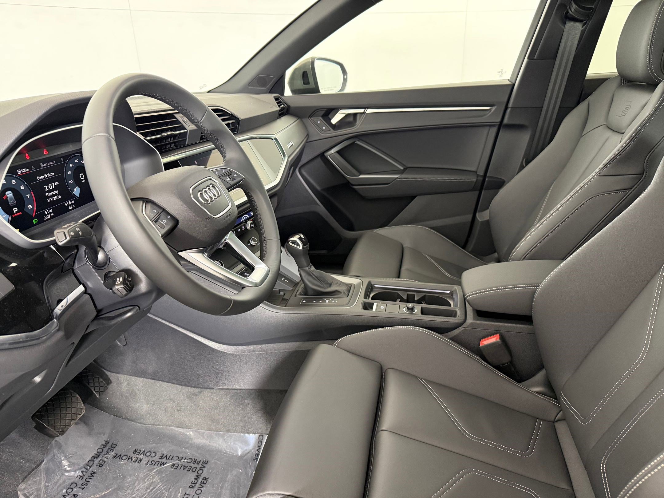 New 2025 Audi Q3 2.0T Premium image 5