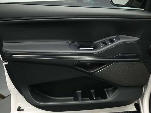 Used 2025 Lincoln Navigator L Reserve w/ Jet Appearance Package image 20