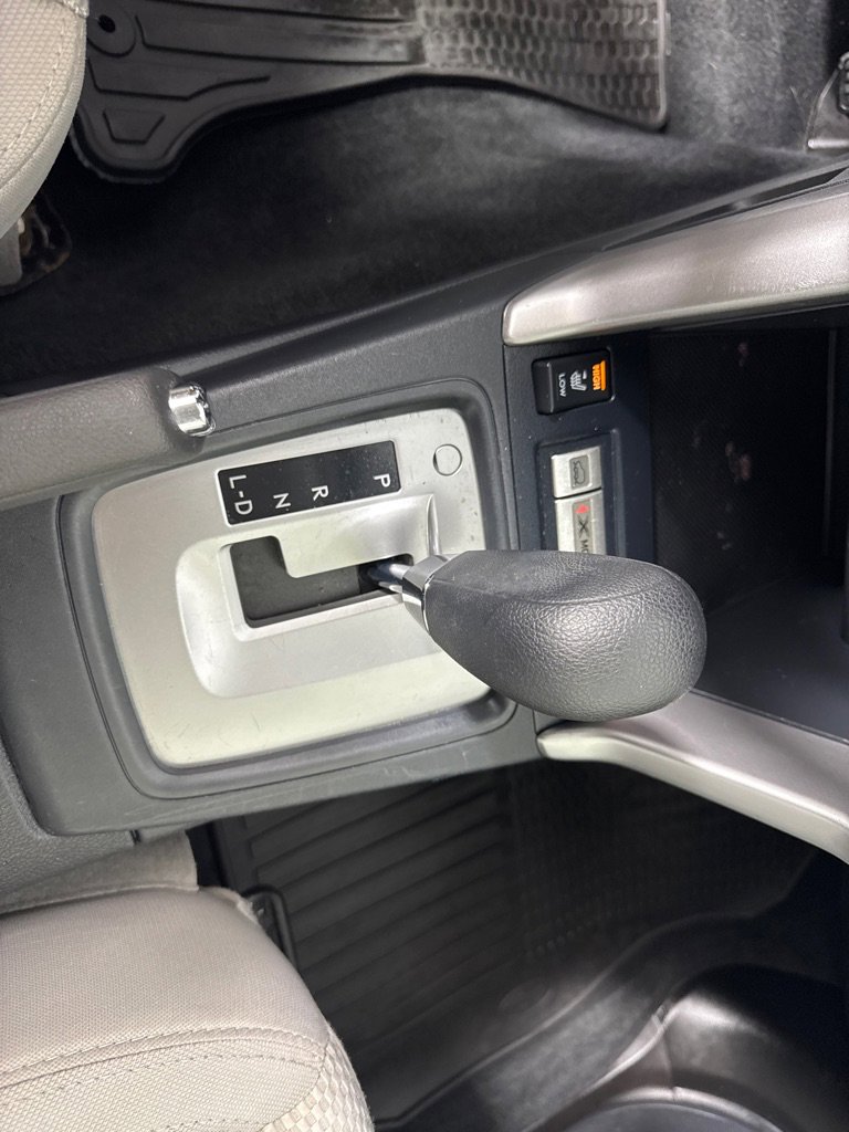 Used 2017 Subaru Forester 2.5i Premium w/ All-Weather Package image 18