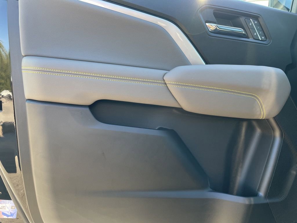 New 2026 Chevrolet Colorado ZR2 w/ Technology Package image 5