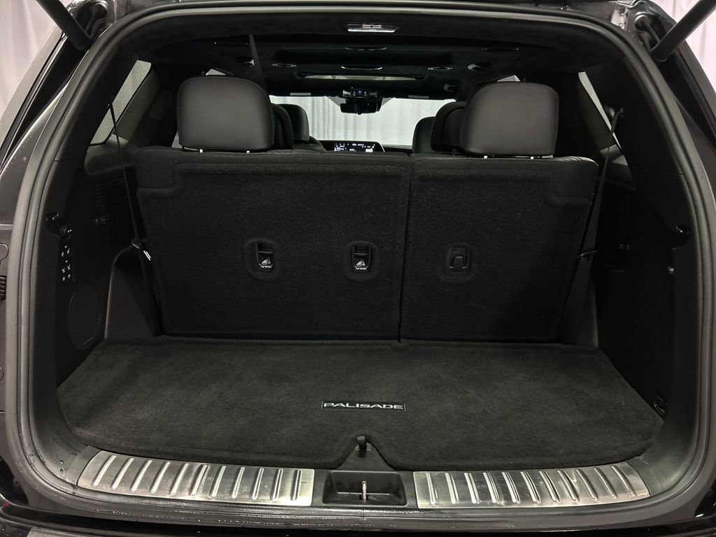 Used 2023 Hyundai Palisade Calligraphy image 24