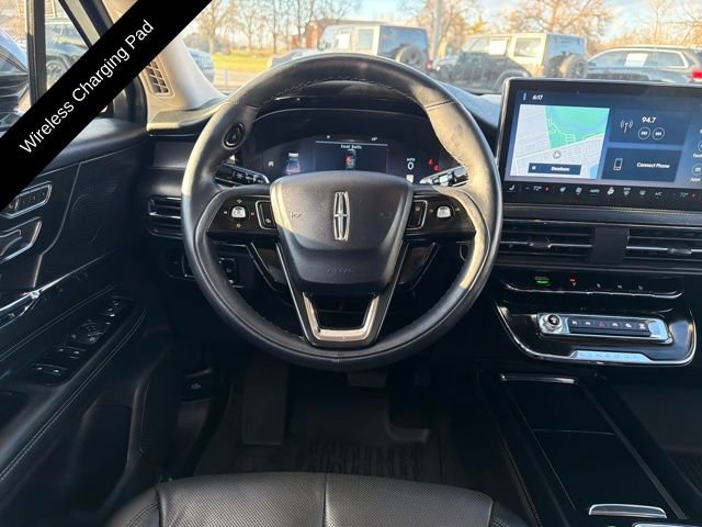 Used 2023 Lincoln Corsair Reserve w/ Equipment Group 201A image 18