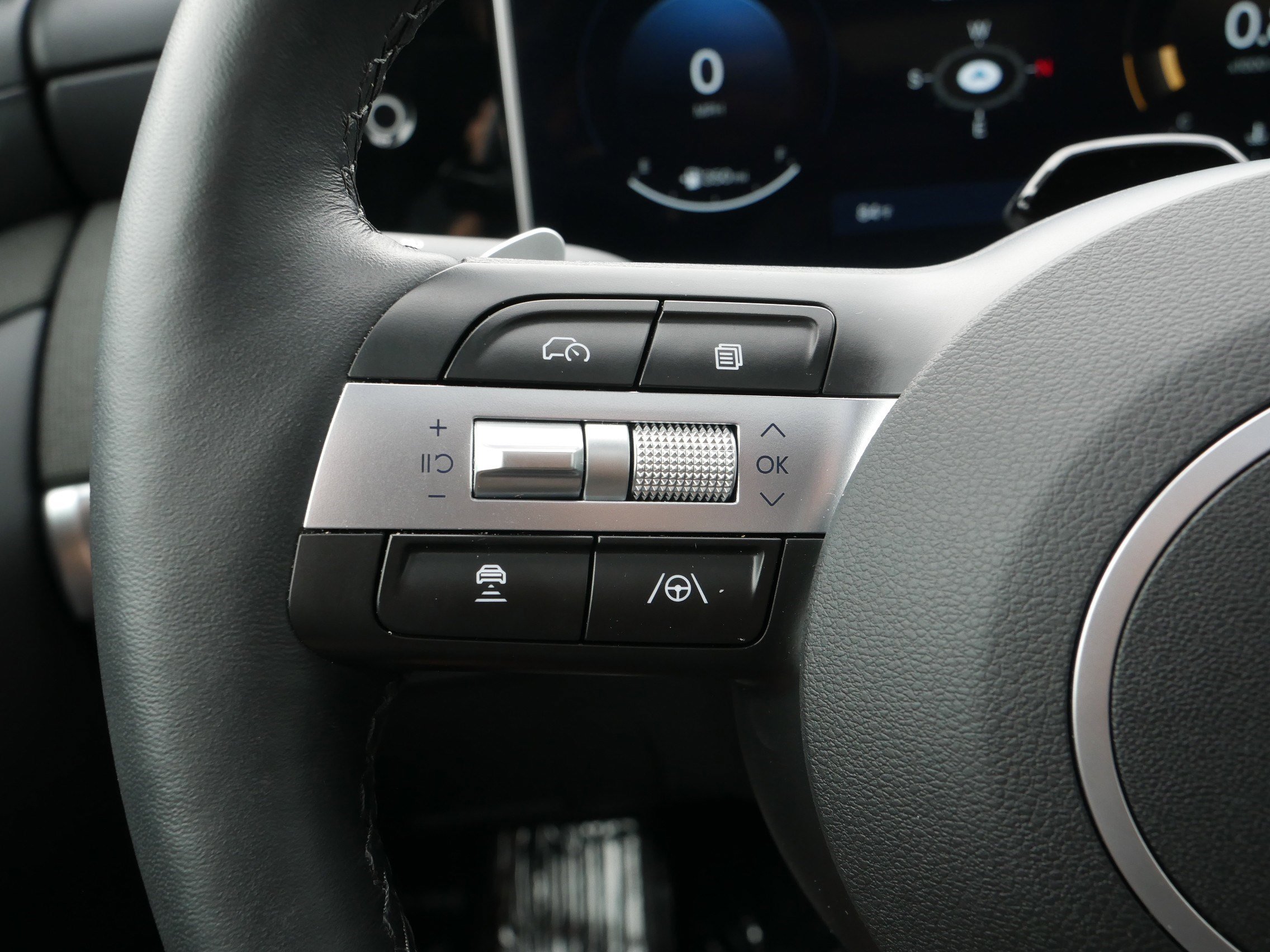 Used 2025 Hyundai Santa Cruz Limited image 31