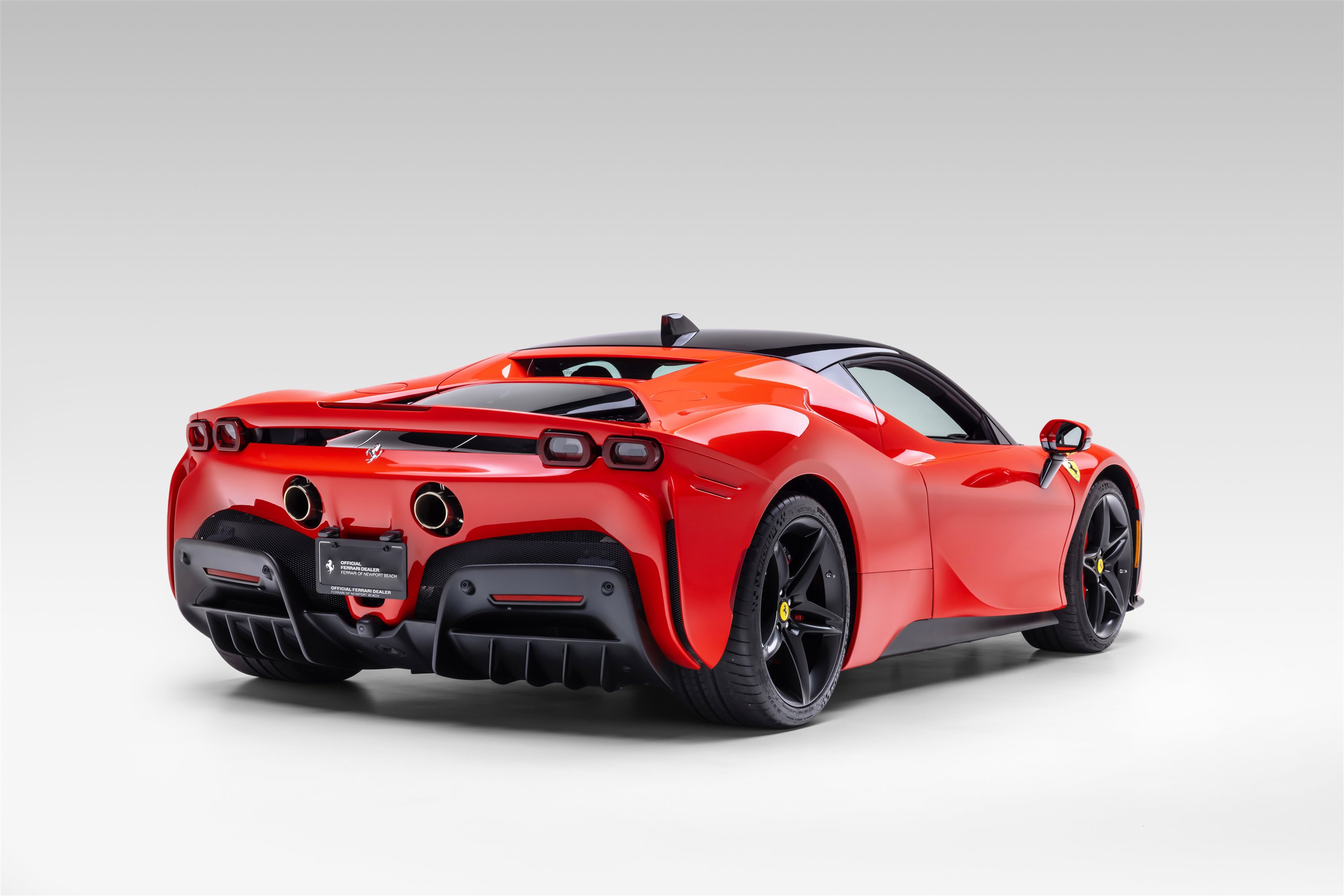 Certified 2021 Ferrari SF90 Stradale AWD/4WD image 4