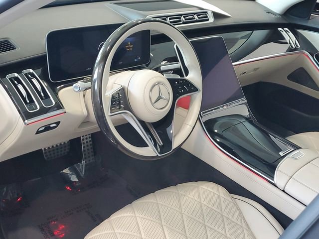 Used 2021 Mercedes-Benz S 580 4MATIC Sedan w/ AMG Line image 19